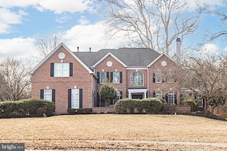 2 Woodside Ln, New Hope, PA 18938