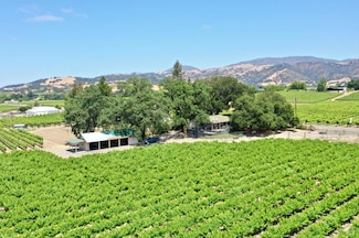 5301 Highway 128, Geyserville, CA 95441