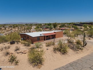 2610 W Calle Del Santo, Tucson, AZ 85741
