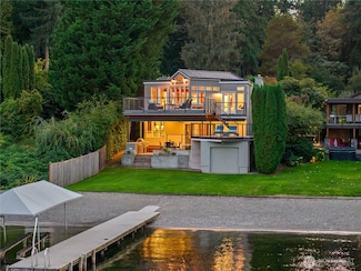 2624 W Lake Sammamish Pkwy NE, Redmond, WA 98052
