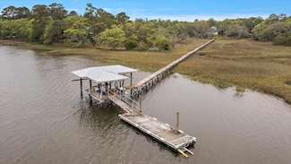 6979+6989 Delastree Rd, Wadmalaw Island, SC 29487