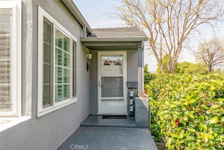 1527 N Screenland Dr, Burbank, CA 91505