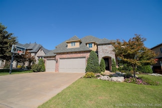 5716 W Austin St, Broken Arrow, OK 74011