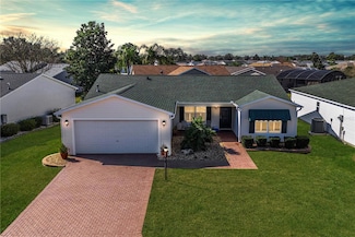 3218 Woodridge Dr, The Villages, FL 32162
