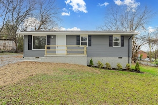 115 Cameron Dr, Fayetteville, TN 37334
