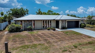 543 Mayview Ave NW, Port Charlotte, FL 33952
