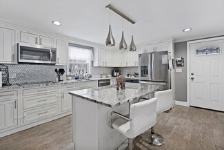 3 Lavoie Ave, Methuen, MA 01844