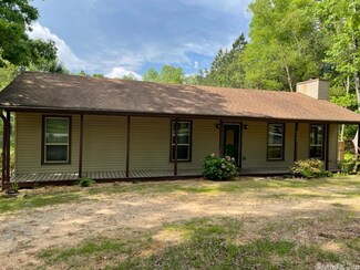 6905 Russwood Ln E, Mabelvale, AR 72103
