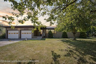 7041 W Howe Rd, Dewitt, MI 48820