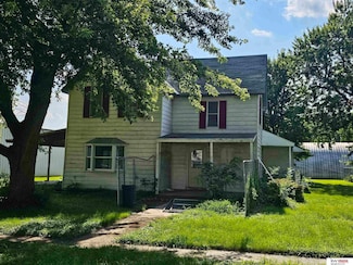 919 5th Ave, Fairmont, NE 68354