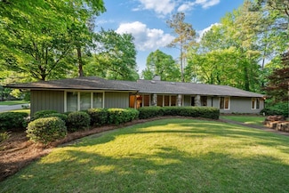 170 Mark Trail NW, Atlanta, GA 30328