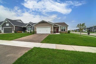 147 Liberty Heights Dr, Chaska, MN 55318