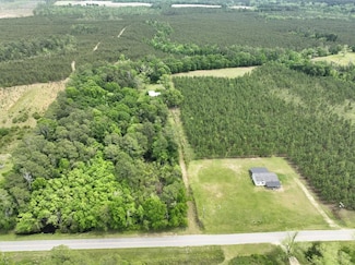 2386 Beards Creek Church Rd, Glennville, GA 30427