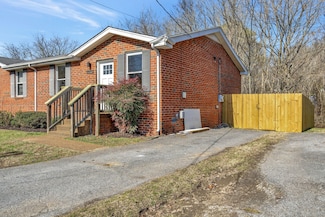 2323 Cooper Terrace, Nashville, TN 37216