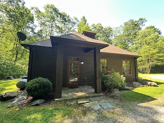 1012 Alarka Highlands Dr, Bryson City, NC 28713