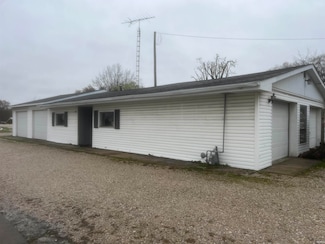 6386 U S 50, Montgomery, IN 47558