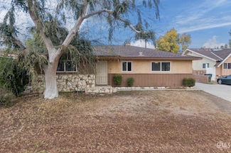 5008 College Ave, Bakersfield, CA 93306