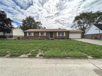 705 Queenswood Dr, Indianapolis, IN 46217