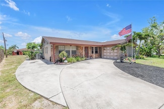 3311 Florida Blvd, Bradenton, FL 34207