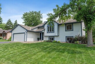 6720 Quantico Ln N, Osseo, MN 55311