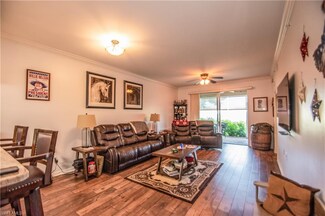 2710 Cypress Trace Cir Unit 3014, Naples, FL 34119