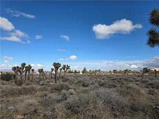 1 Goss Rd, Piñon Hills, CA 92372