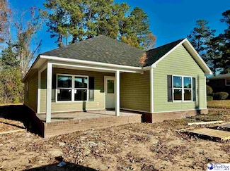 220 W 1st Ave, Pamplico, SC 29583