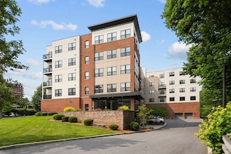 999 Hancock St Unit 212, Quincy, MA 02169