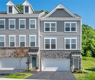 200 Ember Ct, Coraopolis, PA 15108