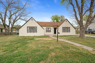 1416 W Kansas Ave, Arkansas City, KS 67005