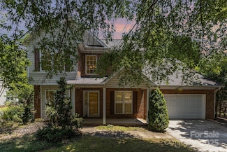 2001 Enderbury Dr, Indian Trail, NC 28079