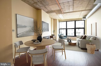 2750 14th St NW Unit 204, Washington, DC 20009