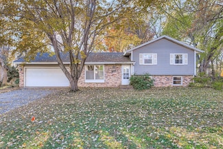 1478 97th Ave NW, Coon Rapids, MN 55433