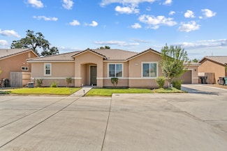 1727 Bristol Ave, Tulare, CA 93274