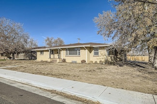 2203 12th Street Rd, Greeley, CO 80631
