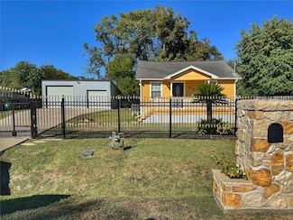 2633 Hollis St, Houston, TX 77093