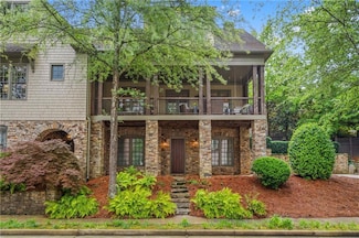 3075 Woodvale Ct, Alpharetta, GA 30022
