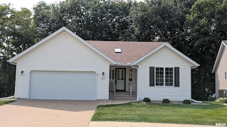 2027 Villa Pines Cir Unit 14, Carbon Cliff, IL 61239