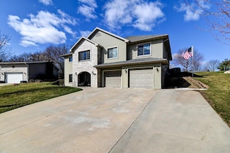 1015 Goehl Rd, Waterloo, WI 53594