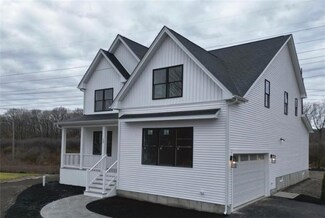 00 Ashbrook Dr, Cranston, RI 02921