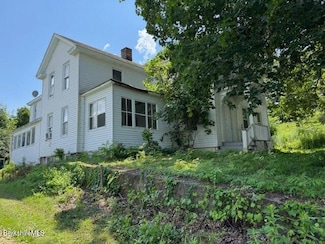 15 Golden Hill Rd, Lee, MA 01238