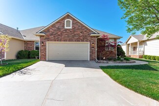 2267 N Lakeway Ct, Wichita, KS 67205