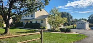 10 Fredrick Ct, Hillsborough, NJ 08844