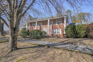 816 Carrington Rd NW, Knoxville, TN 37909