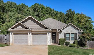 3975 Eastern Slope Dr, Alexander, AR 72002