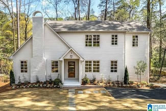 3861 Glencoe Dr, Mountain Brook, AL 35213