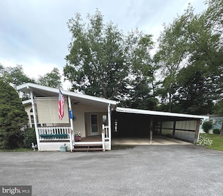 442 McElhattan Dr Unit 871, Lock Haven, PA 17745