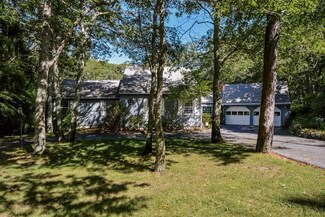 582 Marstons Ln, Yarmouth Port, MA 02675