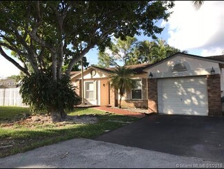 14641 S Beckley Square, Davie, FL 33325