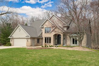 7921 Aspenwood Dr SE, Ada, MI 49301